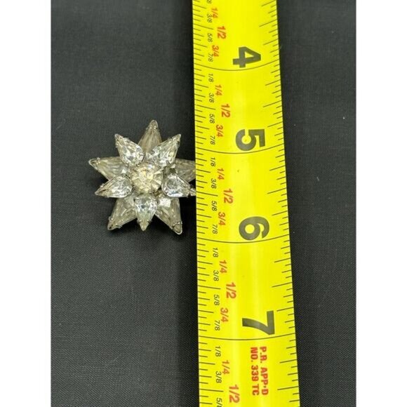 Vintage Rhinestone Starburst Brooch Pin Silver-Tone Clear Crystal Accent Jewelry - Picture 6 of 7
